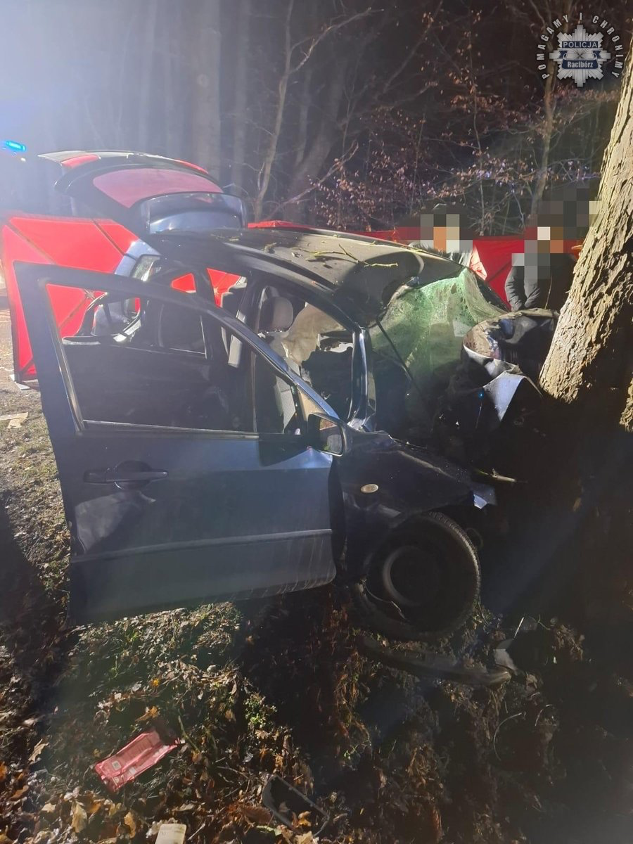 Zdjęcie w galerii na portalu naszraciborz.pl: Tragiczny wypadek na trasie Rudy-Rybnik [FOTO] wiadomości z regionu