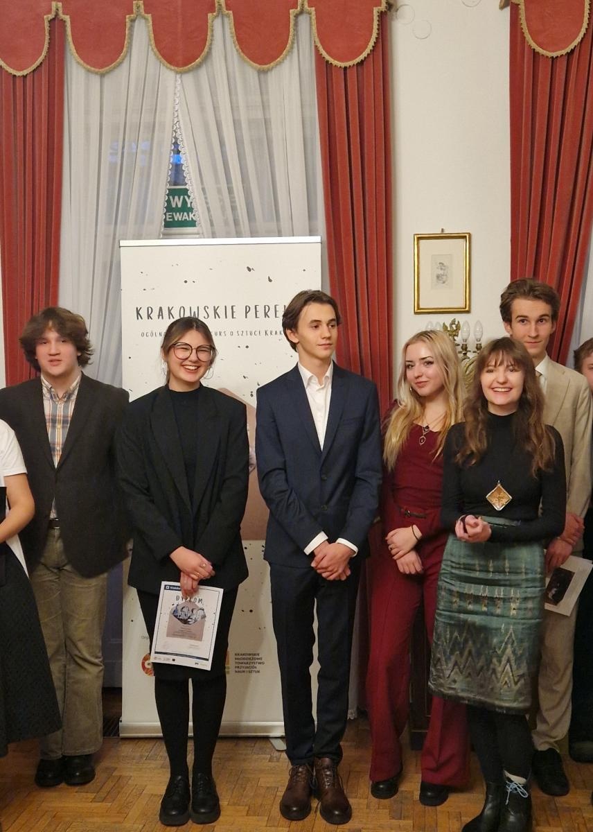 Zdjęcie w galerii na portalu naszraciborz.pl: Marta Musioł zwyciężczynią ogólnopolskiego konkursu krakowskie perełki wiadomości z regionu