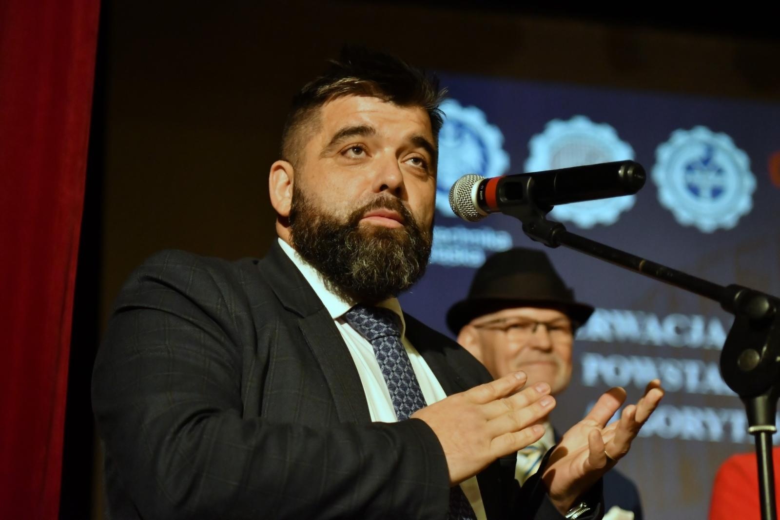 Zdjęcie w galerii na portalu naszraciborz.pl: Most między nauką a przyrodą: Obserwacja ptaków w Kuźni Raciborskiej wiadomości z regionu