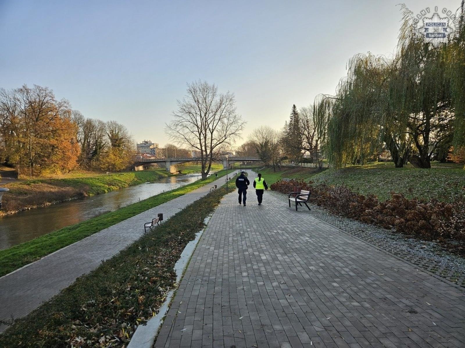 Zdjęcie w galerii na portalu naszraciborz.pl: Wspólne patrole policji i straży miejskiej wiadomości z regionu