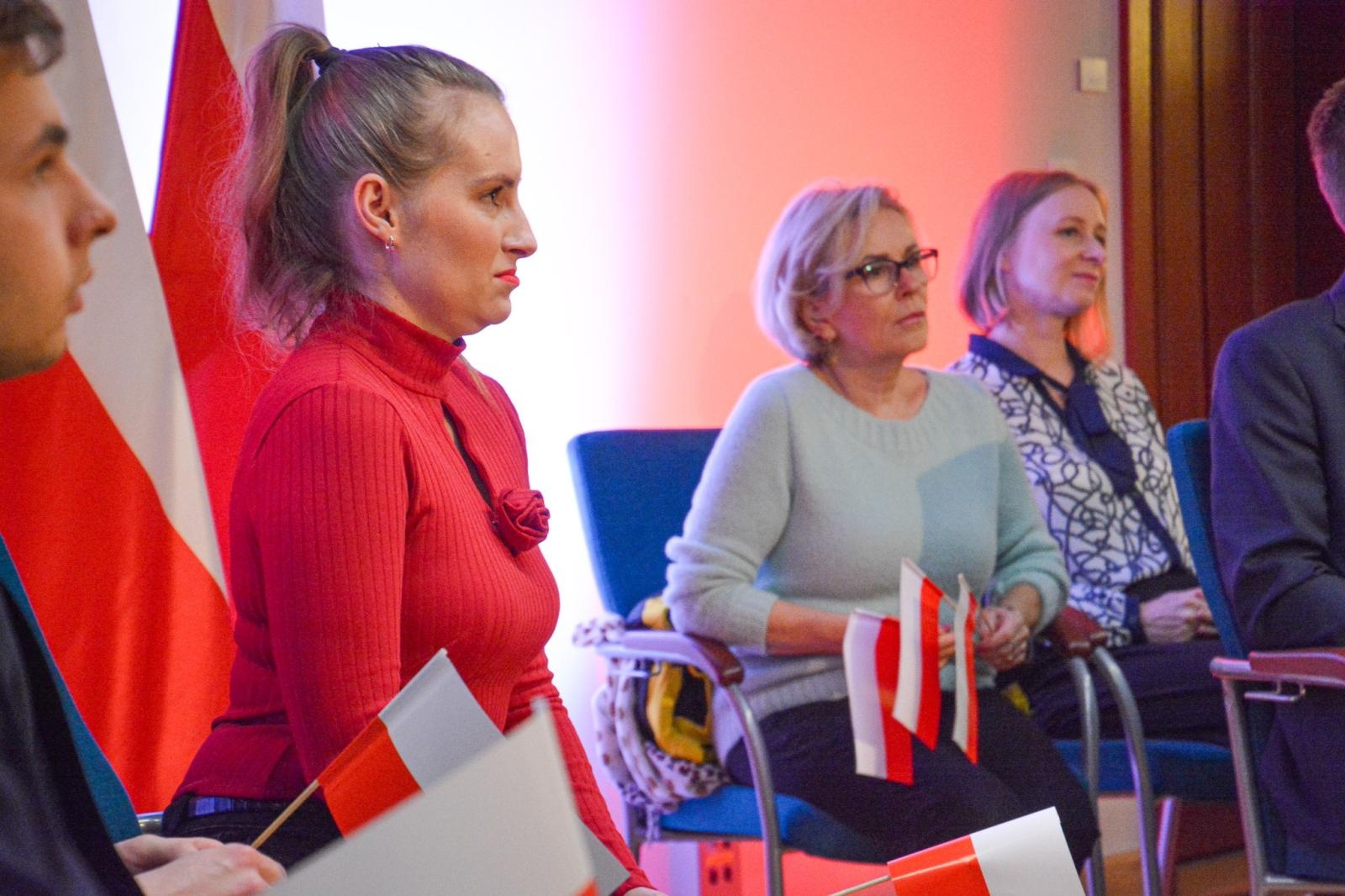 Zdjęcie w galerii na portalu naszraciborz.pl: Tu jest Polska! Karol Nawrocki, prezes IPN i kandydat na urząd Prezydenta RP, odwiedził Racibórz wiadomości z regionu