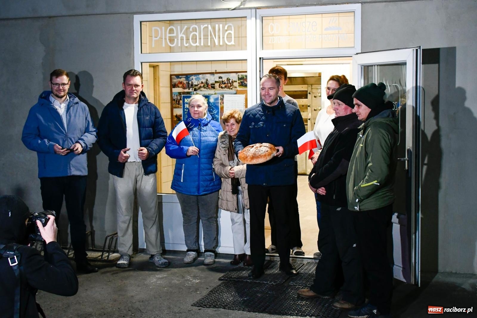 Zdjęcie w galerii na portalu naszraciborz.pl: Kandydujący na prezydenta K. Nawrocki o rodzinnych biznesach i cenach energii w Kornowacu wiadomości z regionu