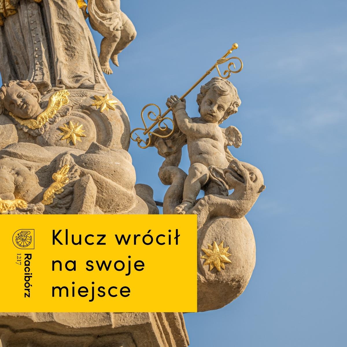 Zdjęcie w galerii na portalu naszraciborz.pl: Renowacja figury św. Jana Nepomucena uwieńczona złotym kluczem wiadomości z regionu