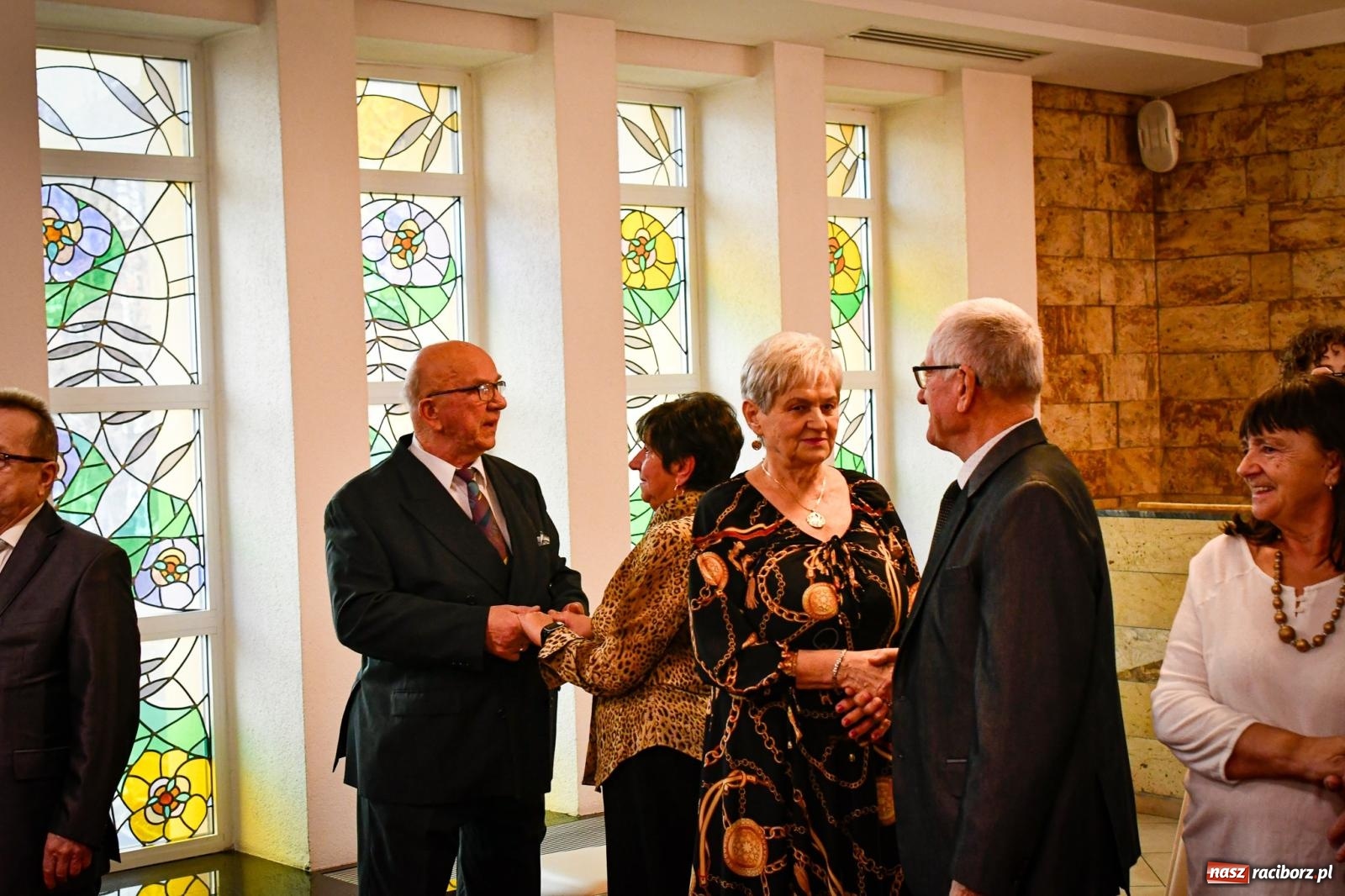 Zdjęcie w galerii na portalu naszraciborz.pl: Złote gody w raciborskim USC [FOTO i WIDEO] wiadomości z regionu