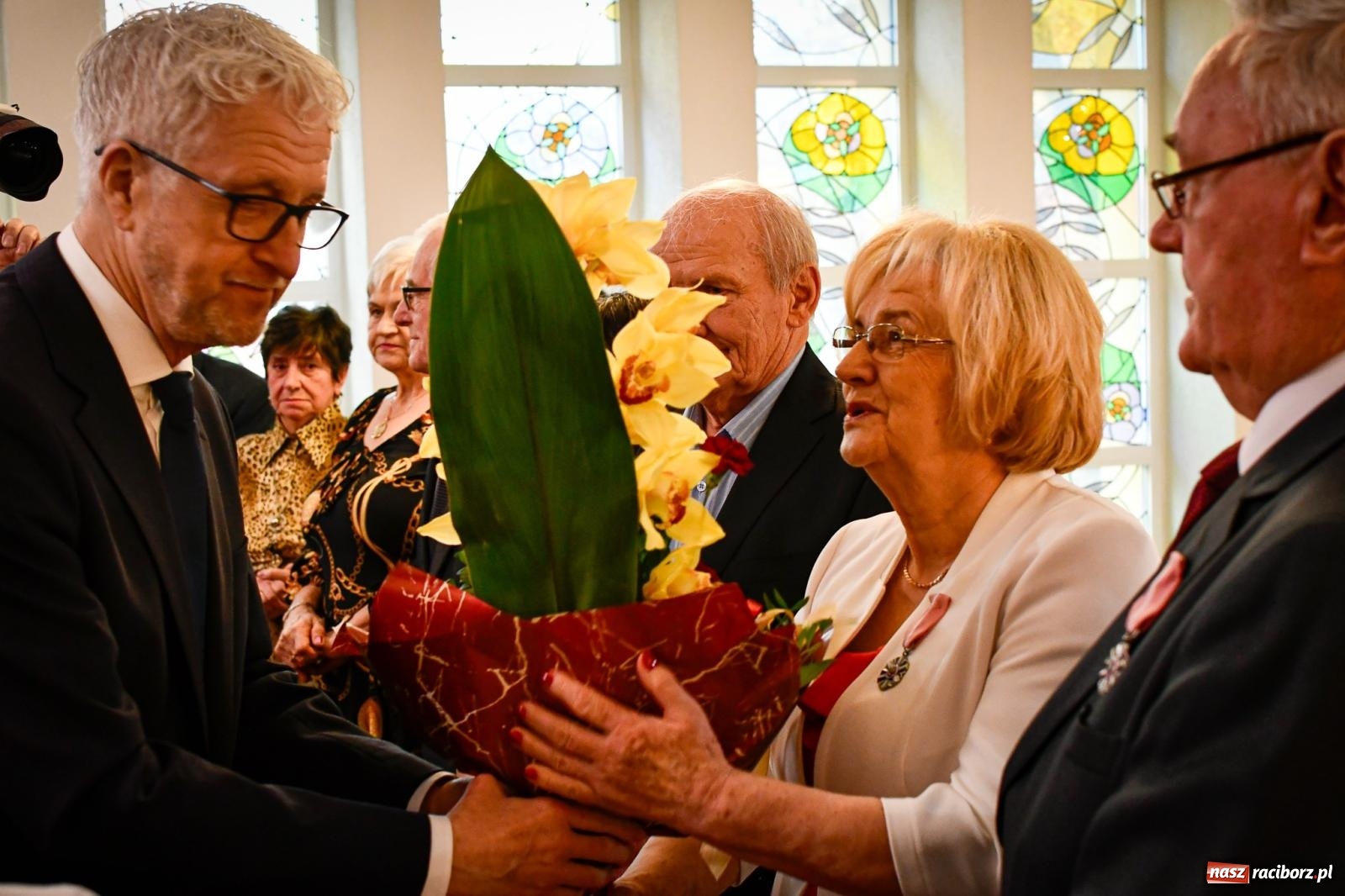 Zdjęcie w galerii na portalu naszraciborz.pl: Złote gody w raciborskim USC [FOTO i WIDEO] wiadomości z regionu