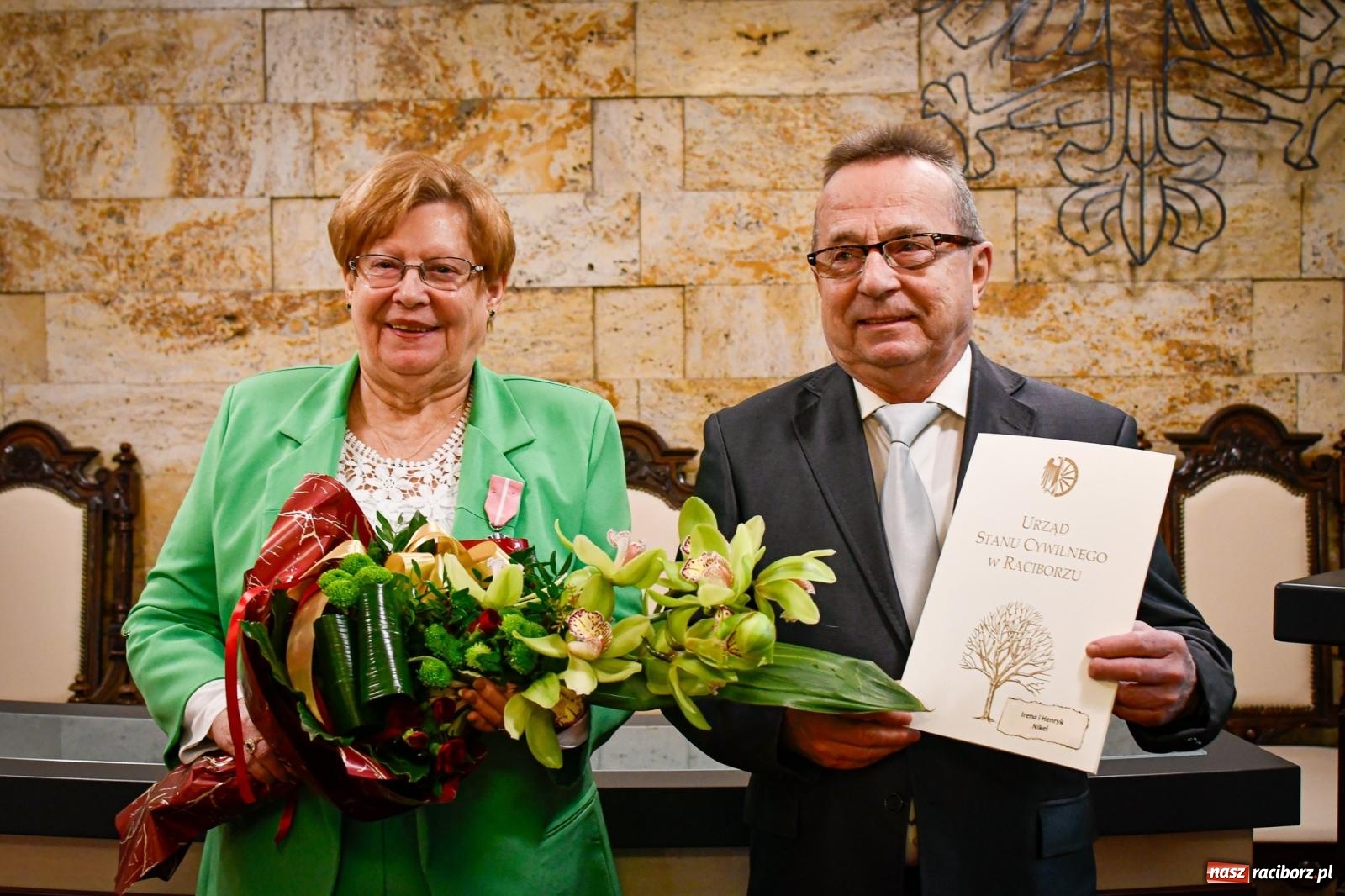 Zdjęcie w galerii na portalu naszraciborz.pl: Złote gody w raciborskim USC [FOTO i WIDEO] wiadomości z regionu