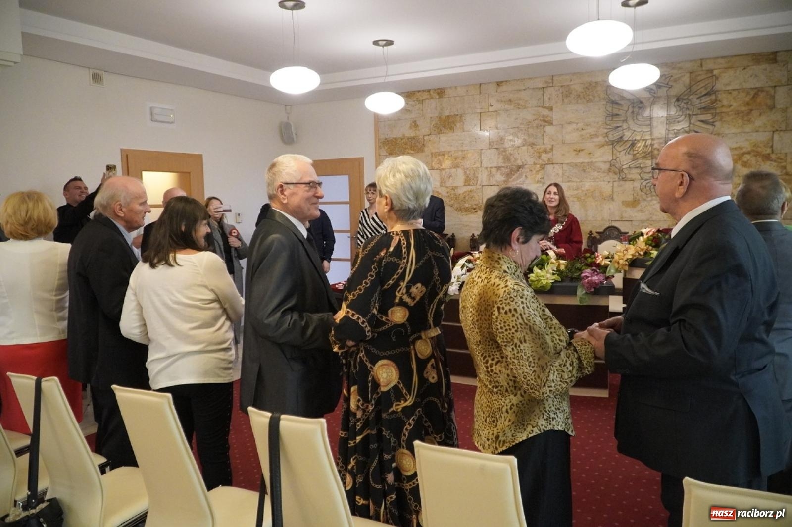 Zdjęcie w galerii na portalu naszraciborz.pl: Złote gody w raciborskim USC [FOTO i WIDEO] wiadomości z regionu