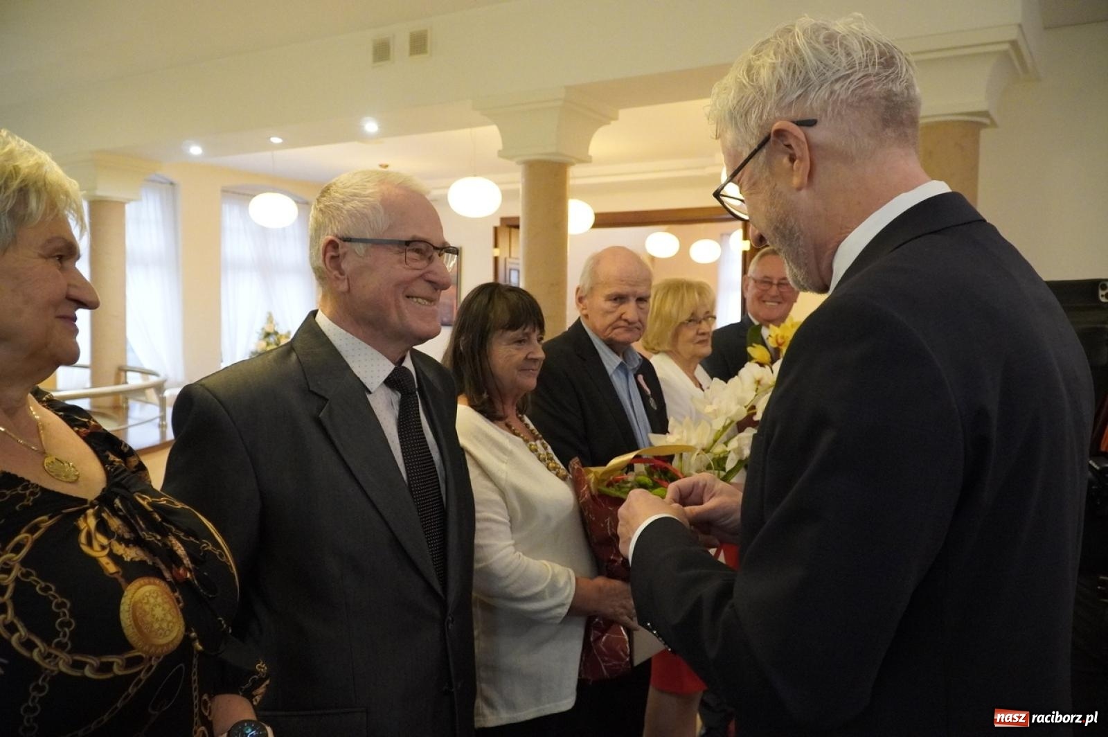 Zdjęcie w galerii na portalu naszraciborz.pl: Złote gody w raciborskim USC [FOTO i WIDEO] wiadomości z regionu