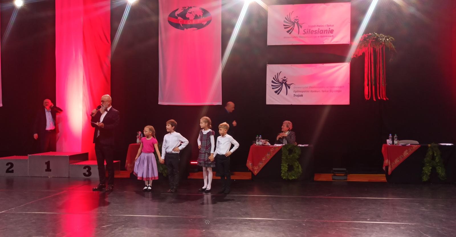 Zdjęcie w galerii na portalu naszraciborz.pl: Sukces Małej Strzechy na ogólnopolskim konkursie Trojak 2024 wiadomości z regionu