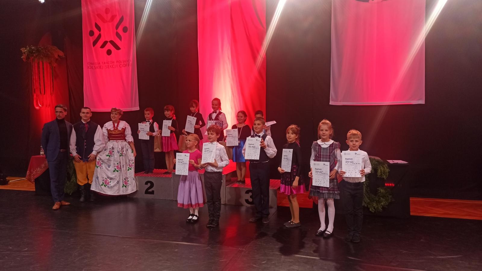 Zdjęcie w galerii na portalu naszraciborz.pl: Sukces Małej Strzechy na ogólnopolskim konkursie Trojak 2024 wiadomości z regionu