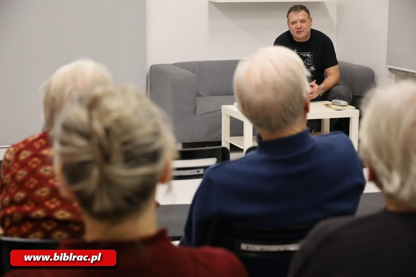 Zdjęcie w galerii na portalu naszraciborz.pl: Chłopcy, co wy narobiliście? Borys Tynka ponownie w Raciborzu wiadomości z regionu