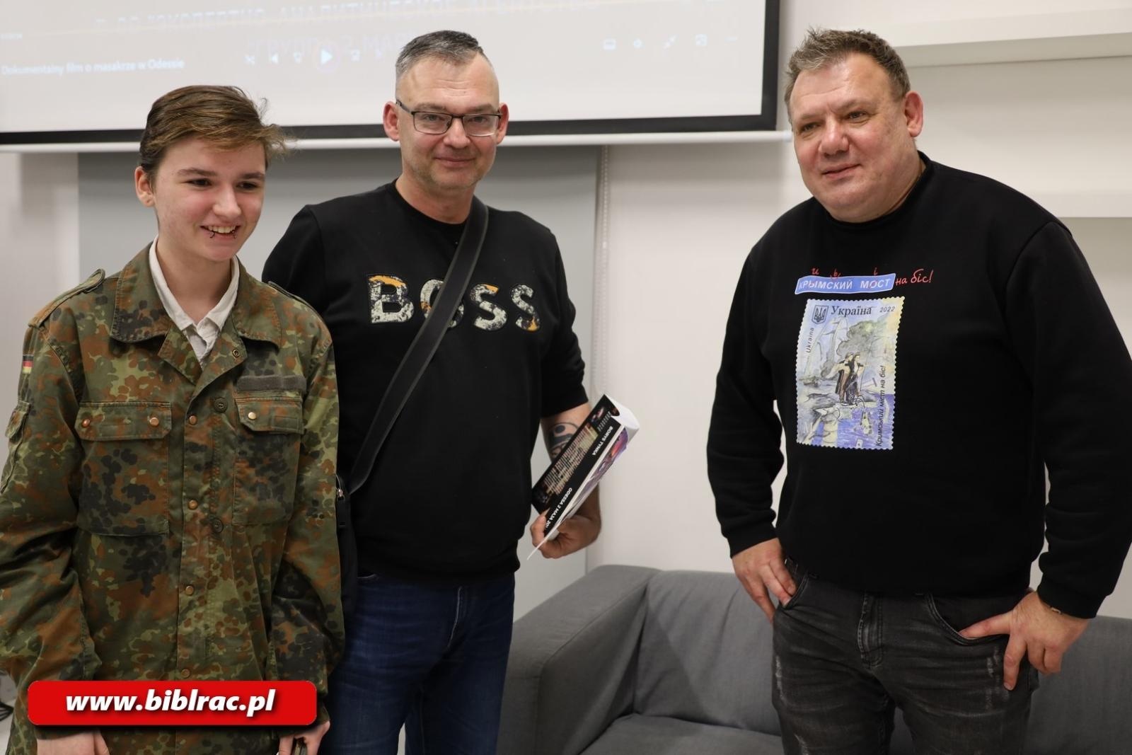 Zdjęcie w galerii na portalu naszraciborz.pl: Chłopcy, co wy narobiliście? Borys Tynka ponownie w Raciborzu wiadomości z regionu