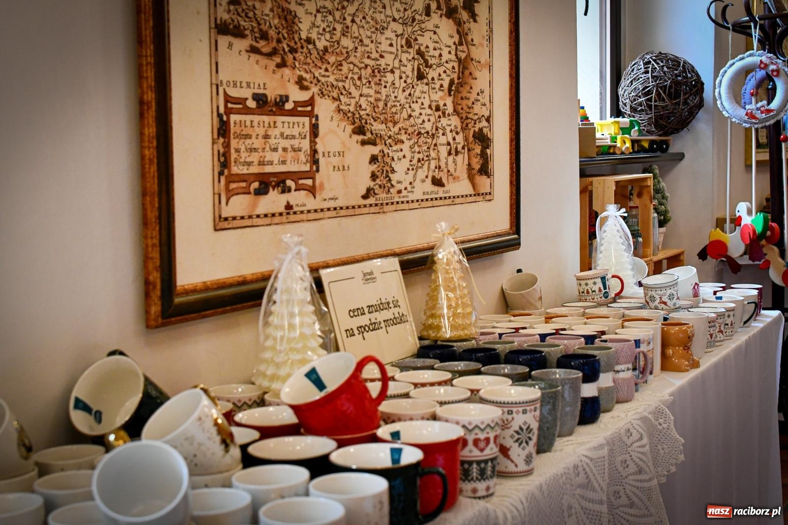 Zdjęcie w galerii na portalu naszraciborz.pl: Ruszył Adwentowy Jarmark w Starym Opactwie w Rudach – zaproszenie na magiczny czas świąt wiadomości z regionu