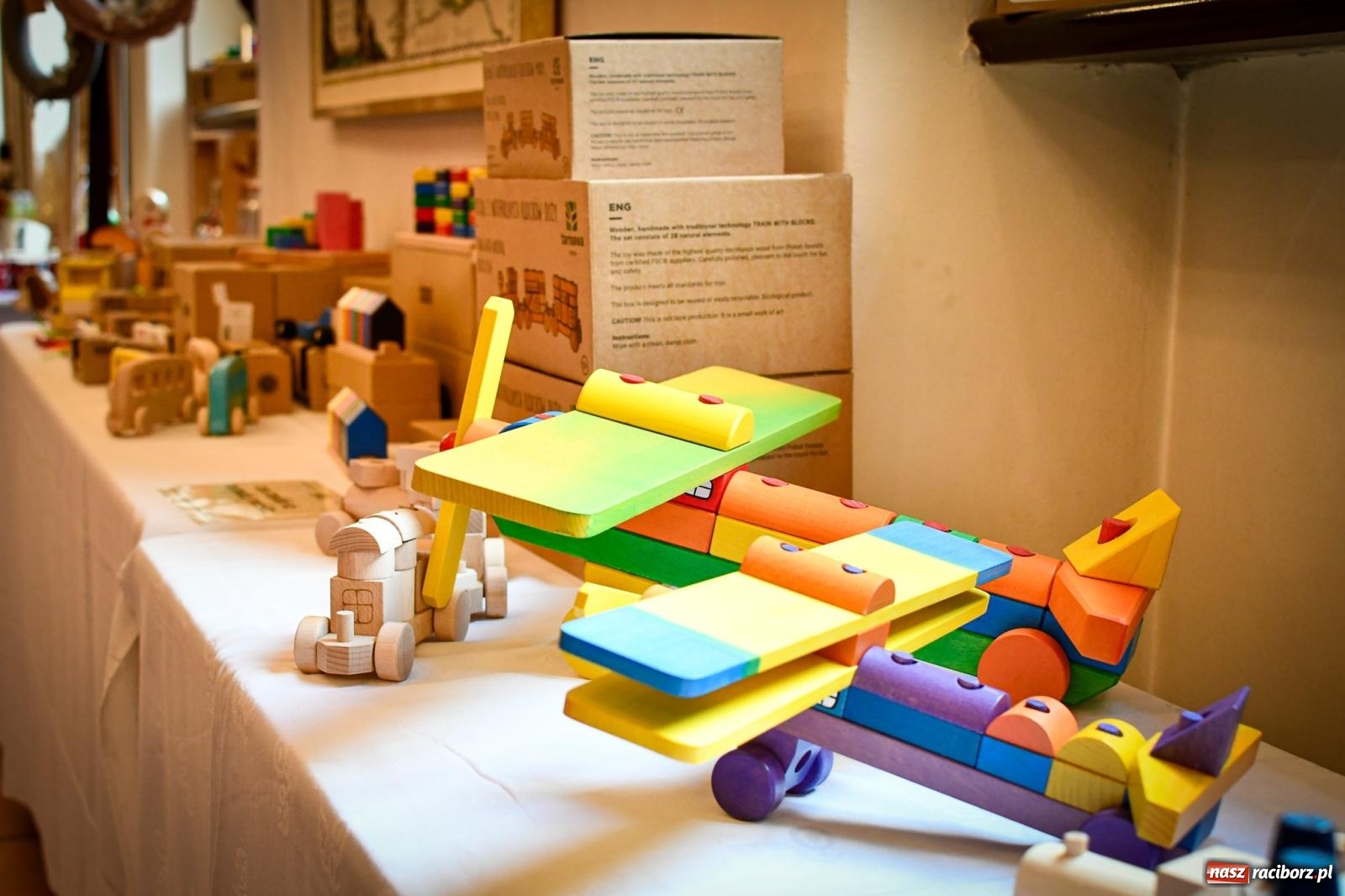 Zdjęcie w galerii na portalu naszraciborz.pl: Ruszył Adwentowy Jarmark w Starym Opactwie w Rudach – zaproszenie na magiczny czas świąt wiadomości z regionu