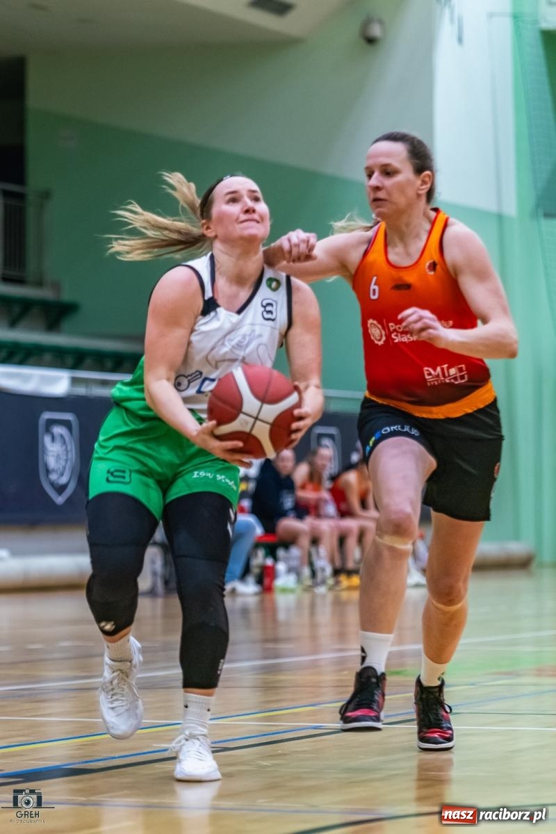 Zdjęcie w galerii na portalu naszraciborz.pl: Na zawale, albo wcale. Kolejna wygrana RKK AZS Racibórz [FOTO i WIDEO] wiadomości z regionu