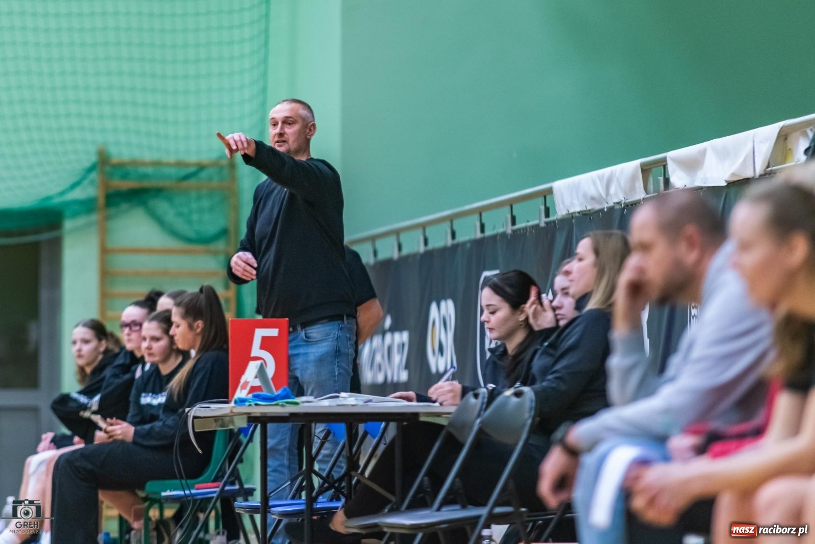 Zdjęcie w galerii na portalu naszraciborz.pl: Na zawale, albo wcale. Kolejna wygrana RKK AZS Racibórz [FOTO i WIDEO] wiadomości z regionu