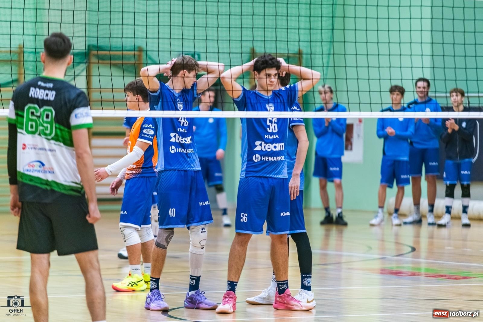 Zdjęcie w galerii na portalu naszraciborz.pl: Wyrównany bój w hali przy Łąkowej. KS Racibórz nadal na szczycie [FOTO i WIDEO] wiadomości z regionu