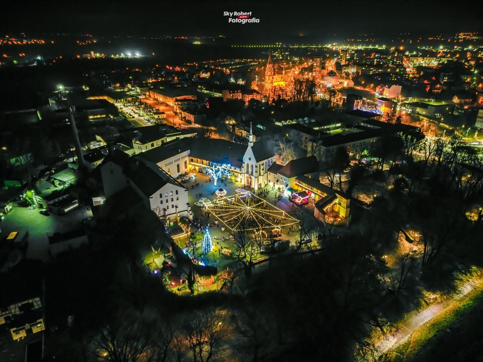 Zdjęcie w galerii na portalu naszraciborz.pl: Magia zamkowego jarmarku przyciągnęła tłumy [FOTO i WIDEO] wiadomości z regionu