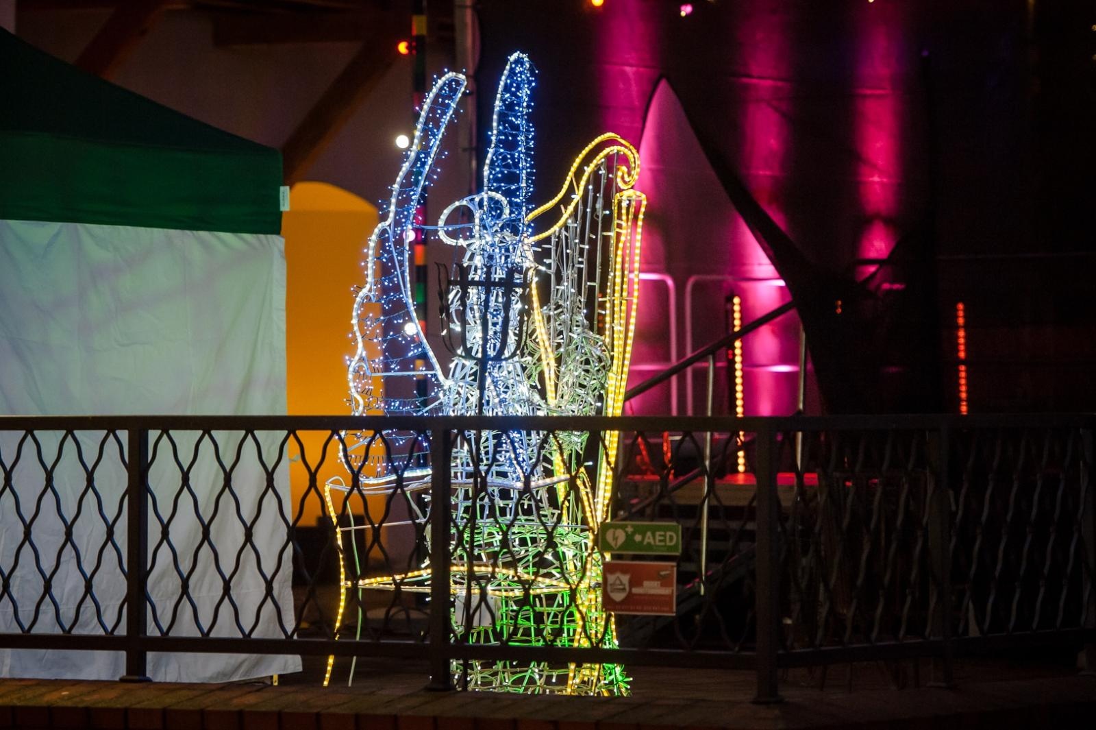 Zdjęcie w galerii na portalu naszraciborz.pl: Magia zamkowego jarmarku przyciągnęła tłumy [FOTO i WIDEO] wiadomości z regionu