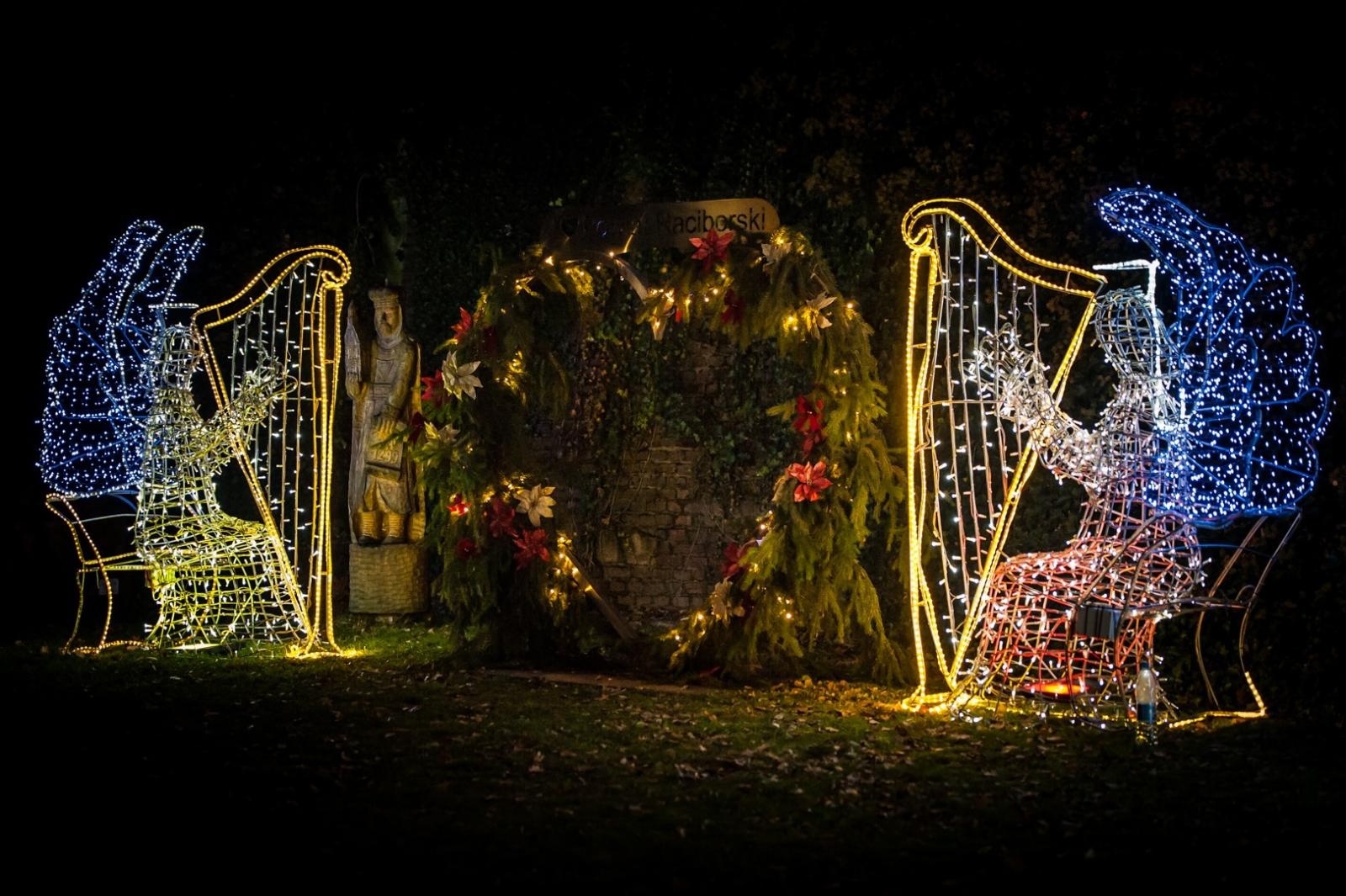 Zdjęcie w galerii na portalu naszraciborz.pl: Magia zamkowego jarmarku przyciągnęła tłumy [FOTO i WIDEO] wiadomości z regionu