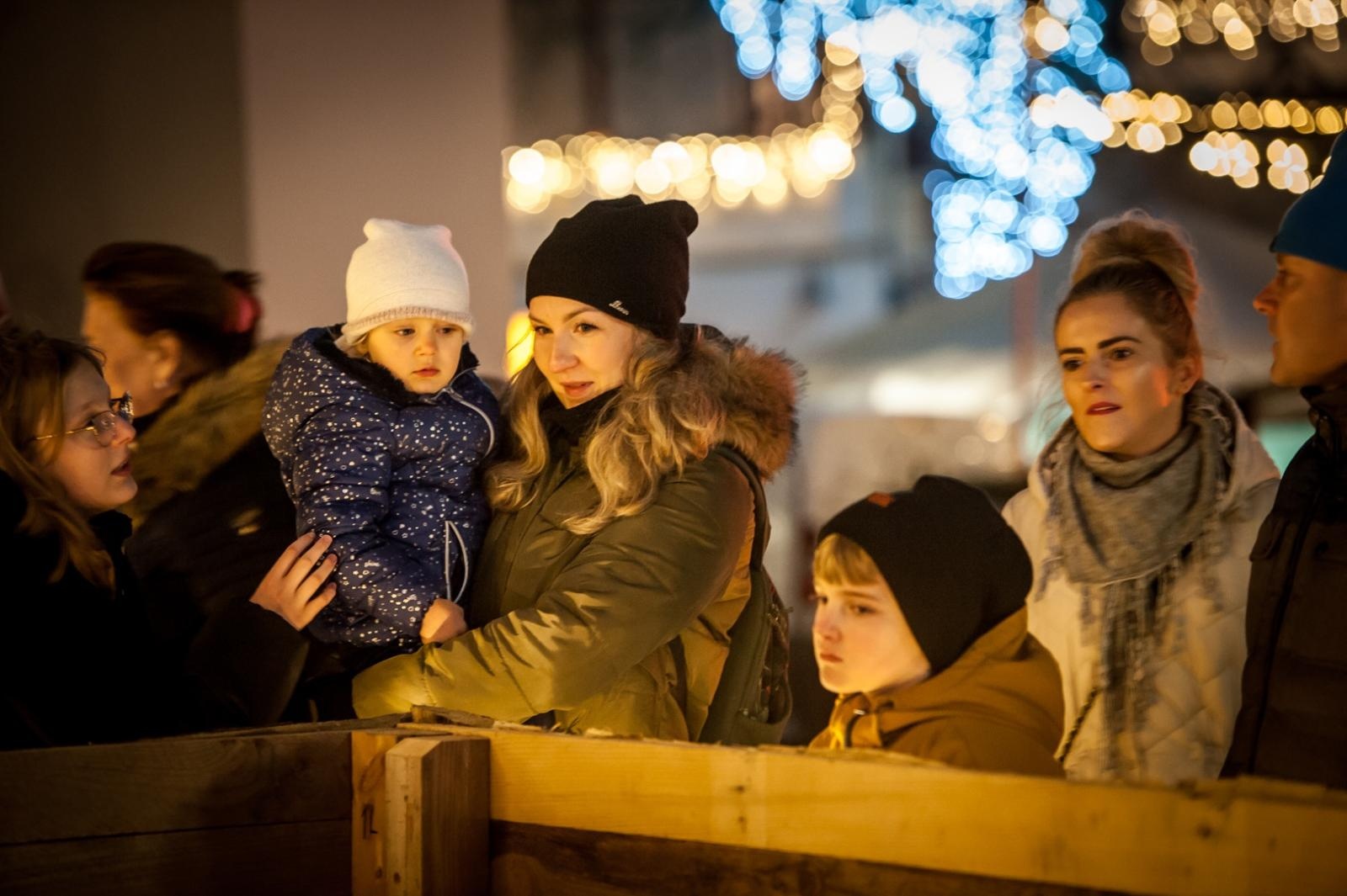 Zdjęcie w galerii na portalu naszraciborz.pl: Magia zamkowego jarmarku przyciągnęła tłumy [FOTO i WIDEO] wiadomości z regionu