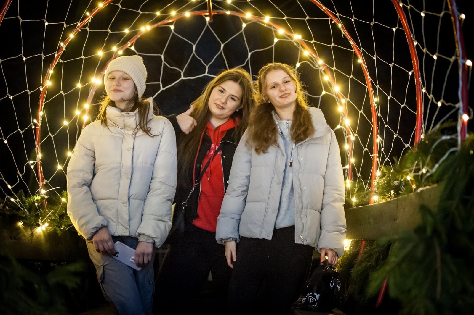 Zdjęcie w galerii na portalu naszraciborz.pl: Magia zamkowego jarmarku przyciągnęła tłumy [FOTO i WIDEO] wiadomości z regionu