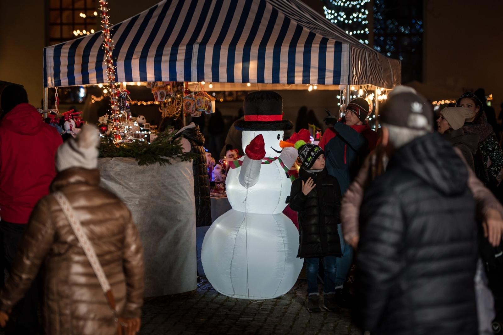 Zdjęcie w galerii na portalu naszraciborz.pl: Magia zamkowego jarmarku przyciągnęła tłumy [FOTO i WIDEO] wiadomości z regionu