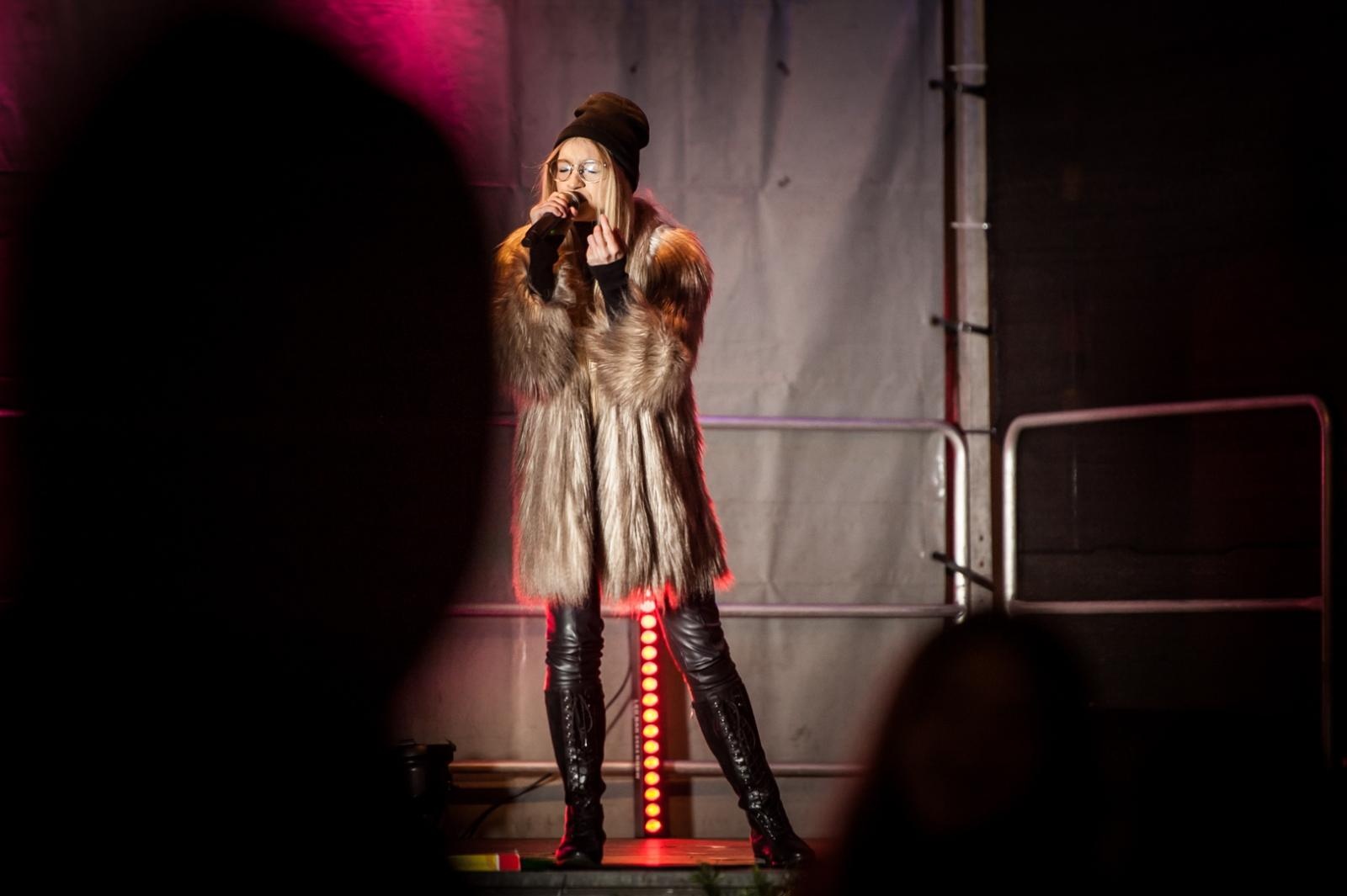 Zdjęcie w galerii na portalu naszraciborz.pl: Magia zamkowego jarmarku przyciągnęła tłumy [FOTO i WIDEO] wiadomości z regionu