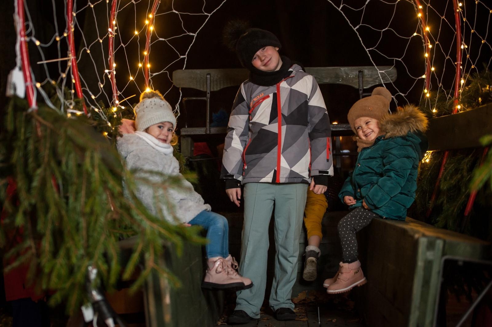 Zdjęcie w galerii na portalu naszraciborz.pl: Magia zamkowego jarmarku przyciągnęła tłumy [FOTO i WIDEO] wiadomości z regionu