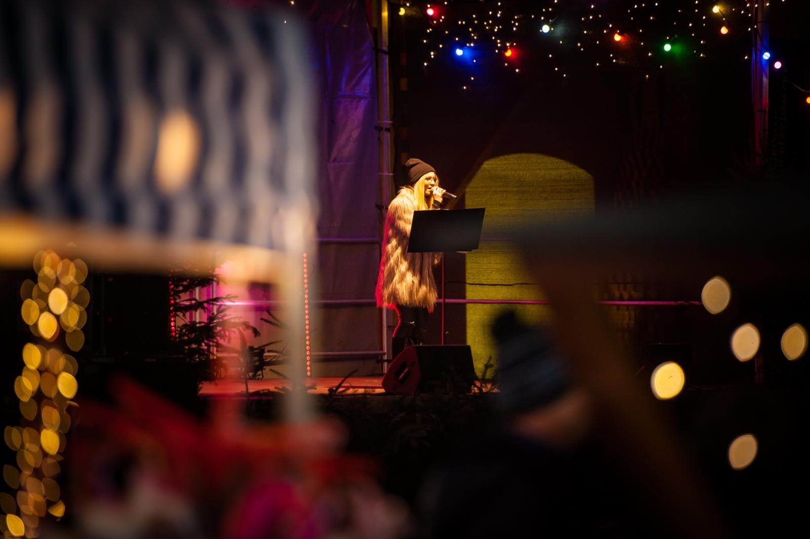 Zdjęcie w galerii na portalu naszraciborz.pl: Magia zamkowego jarmarku przyciągnęła tłumy [FOTO i WIDEO] wiadomości z regionu