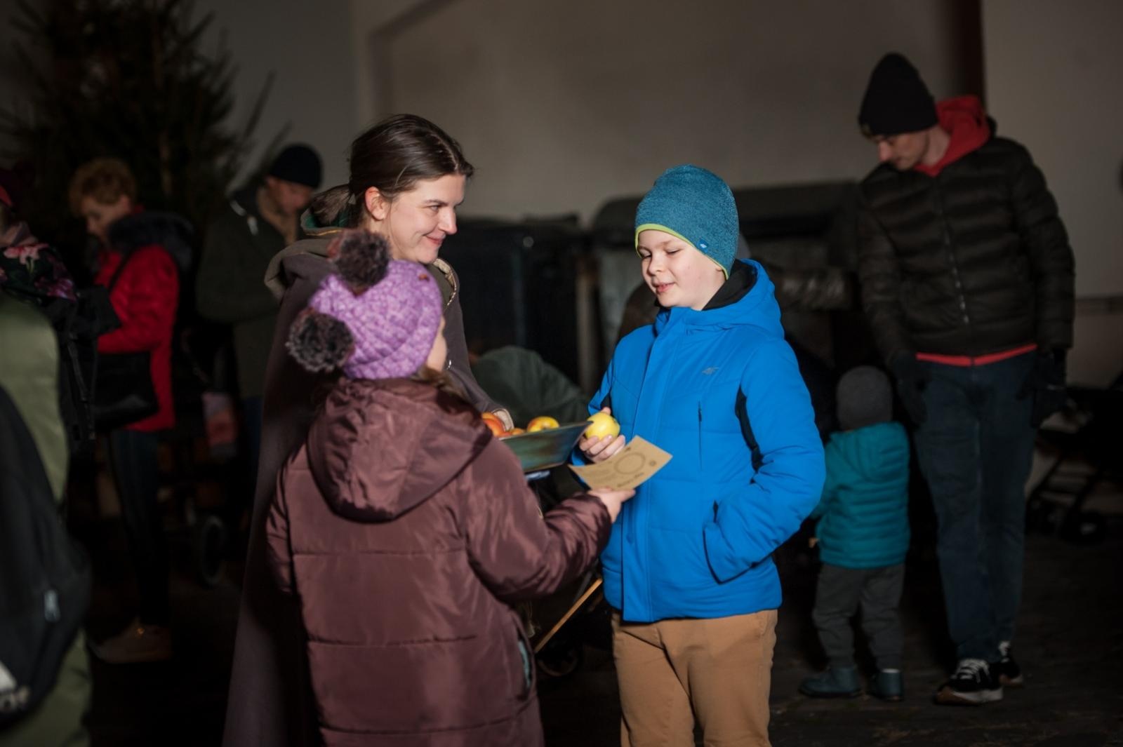 Zdjęcie w galerii na portalu naszraciborz.pl: Magia zamkowego jarmarku przyciągnęła tłumy [FOTO i WIDEO] wiadomości z regionu