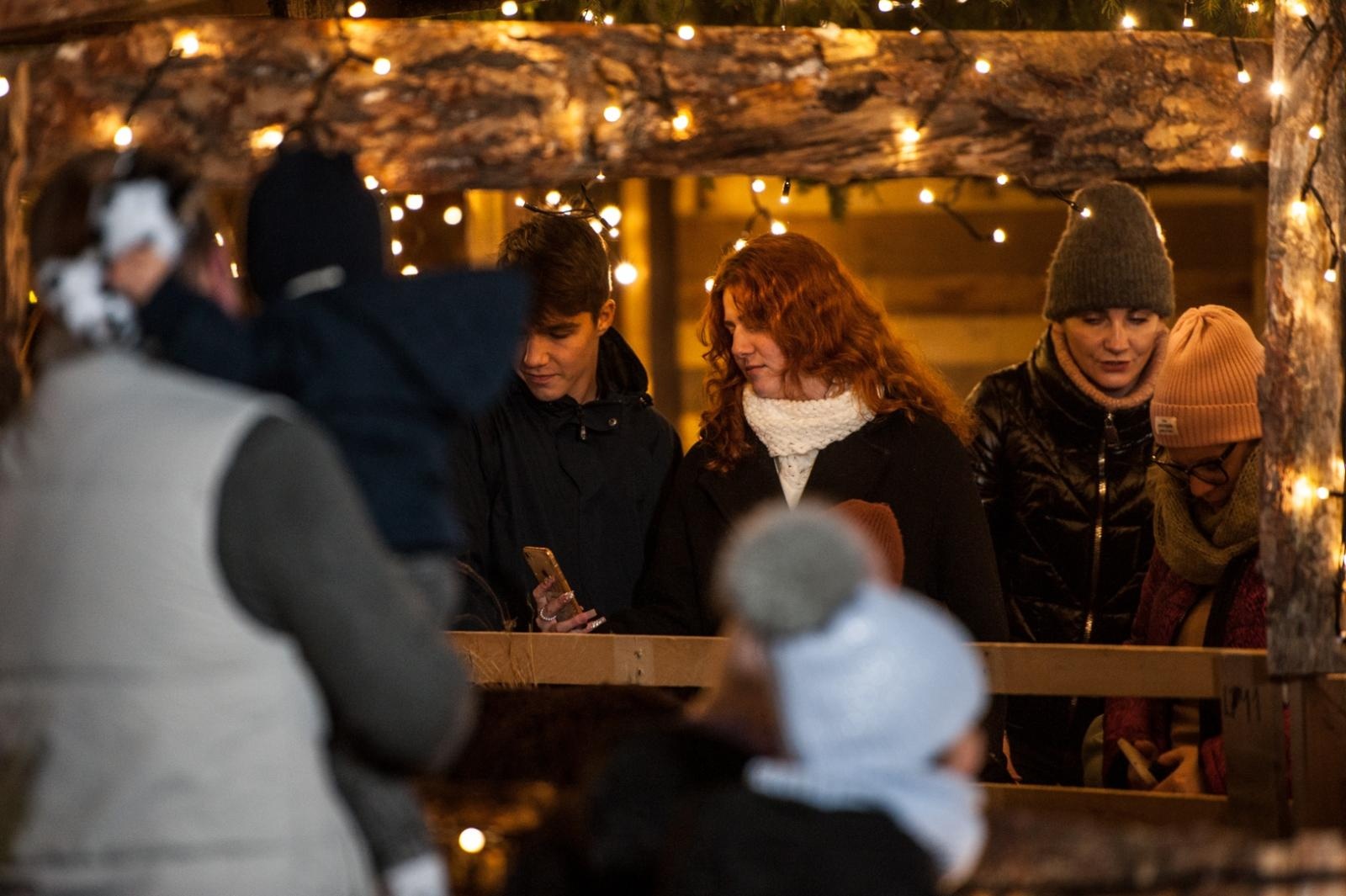 Zdjęcie w galerii na portalu naszraciborz.pl: Magia zamkowego jarmarku przyciągnęła tłumy [FOTO i WIDEO] wiadomości z regionu