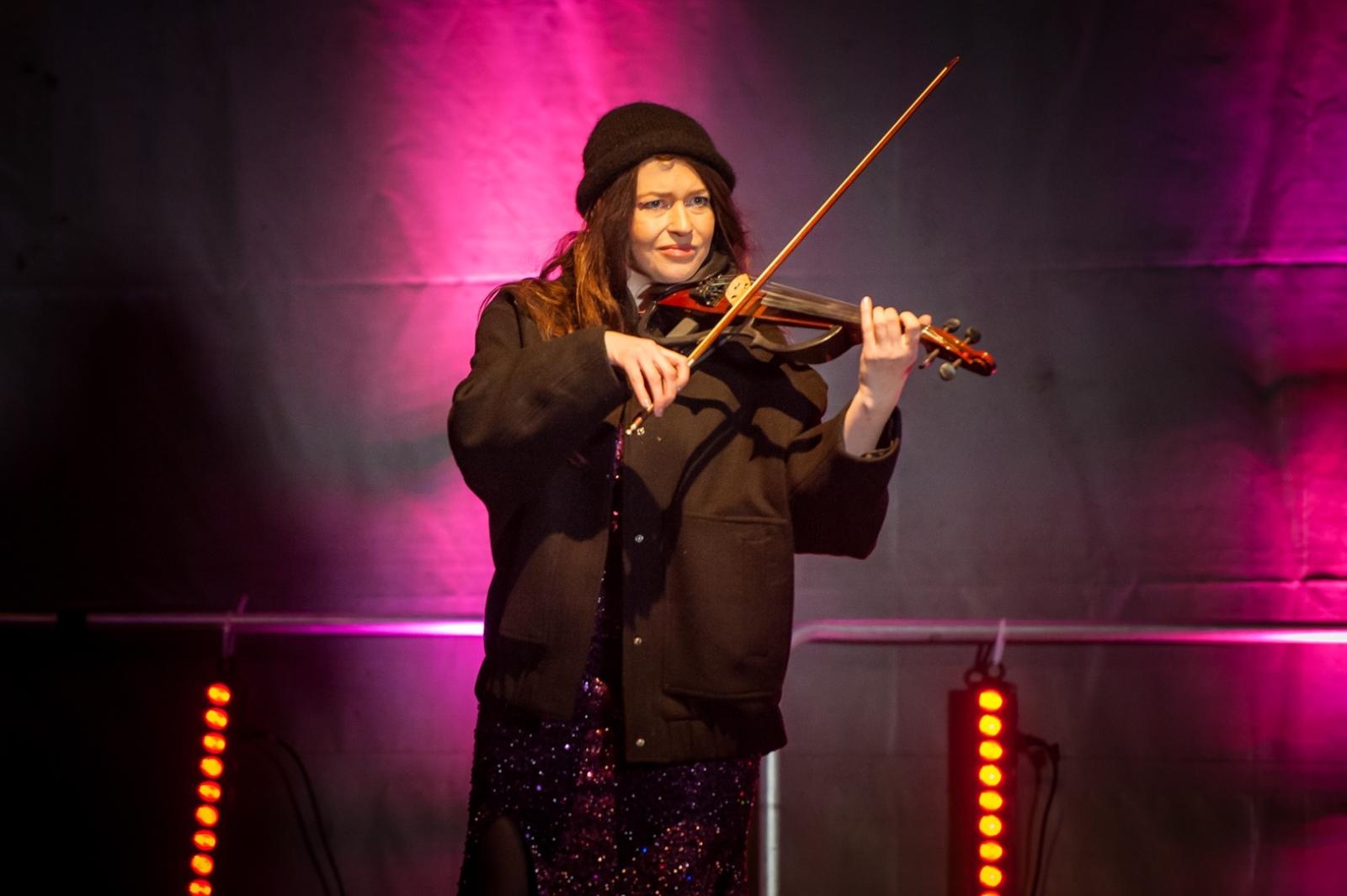 Zdjęcie w galerii na portalu naszraciborz.pl: Magia zamkowego jarmarku przyciągnęła tłumy [FOTO i WIDEO] wiadomości z regionu