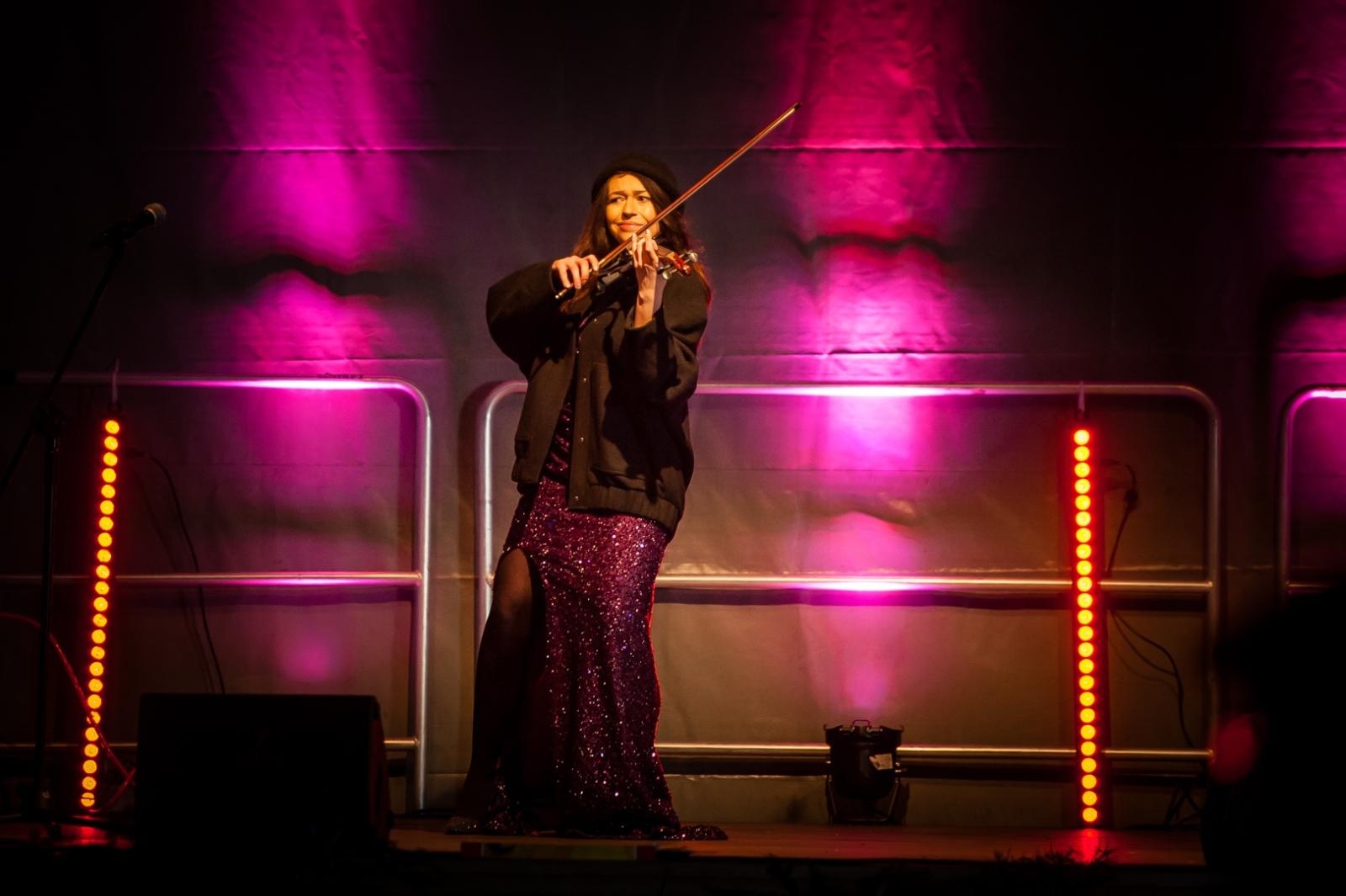 Zdjęcie w galerii na portalu naszraciborz.pl: Magia zamkowego jarmarku przyciągnęła tłumy [FOTO i WIDEO] wiadomości z regionu