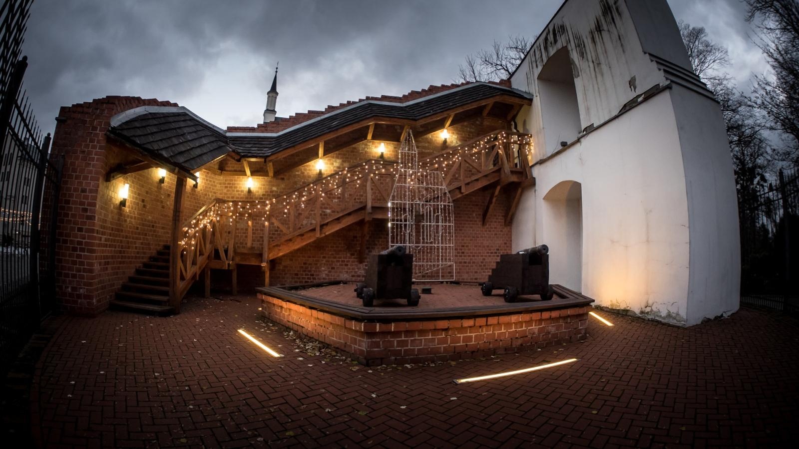 Zdjęcie w galerii na portalu naszraciborz.pl: Magia zamkowego jarmarku przyciągnęła tłumy [FOTO i WIDEO] wiadomości z regionu