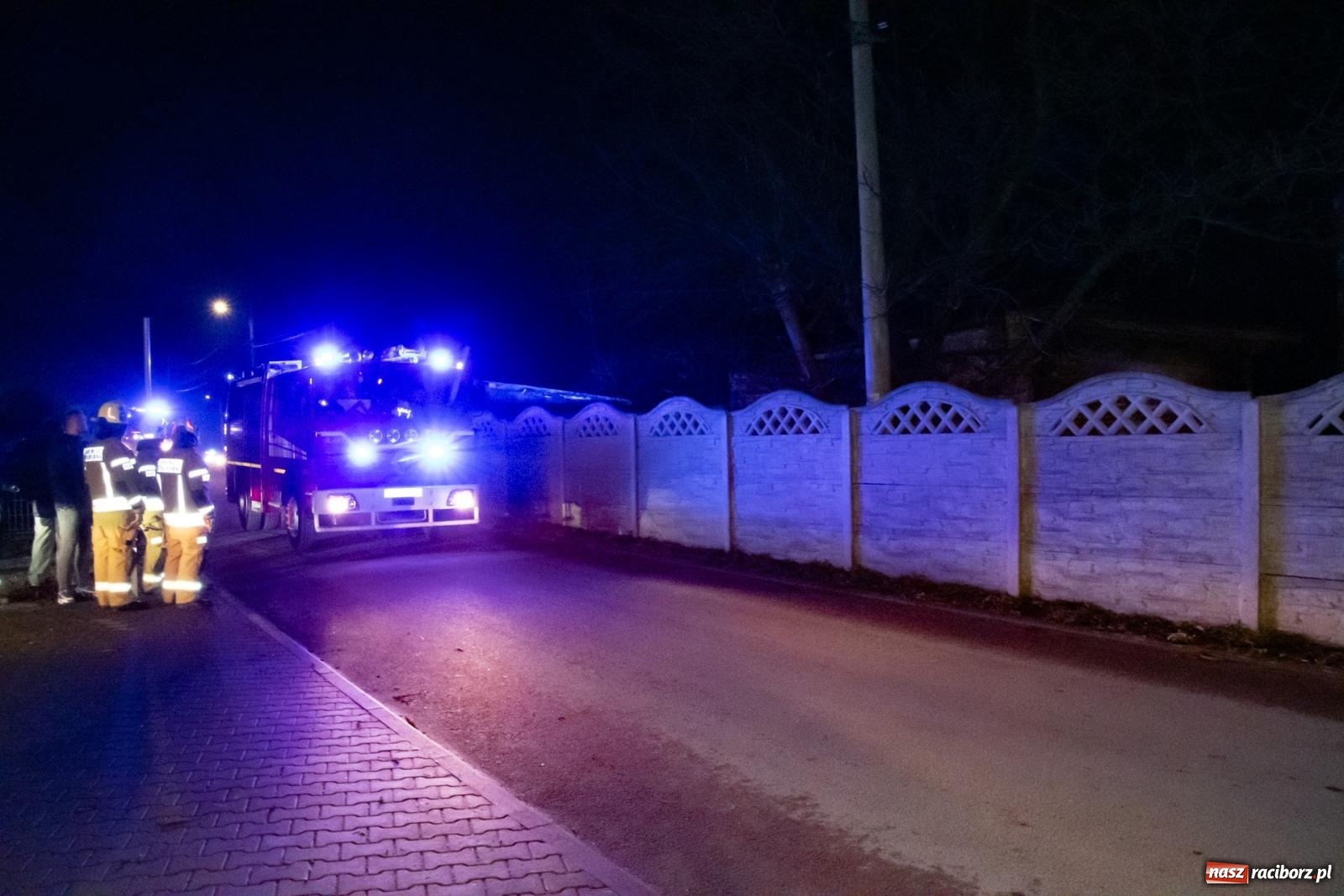 Zdjęcie w galerii na portalu naszraciborz.pl: Od przyczepy z pompą do nowego Volvo. Wielkie święto w OSP Żerdziny wiadomości z regionu