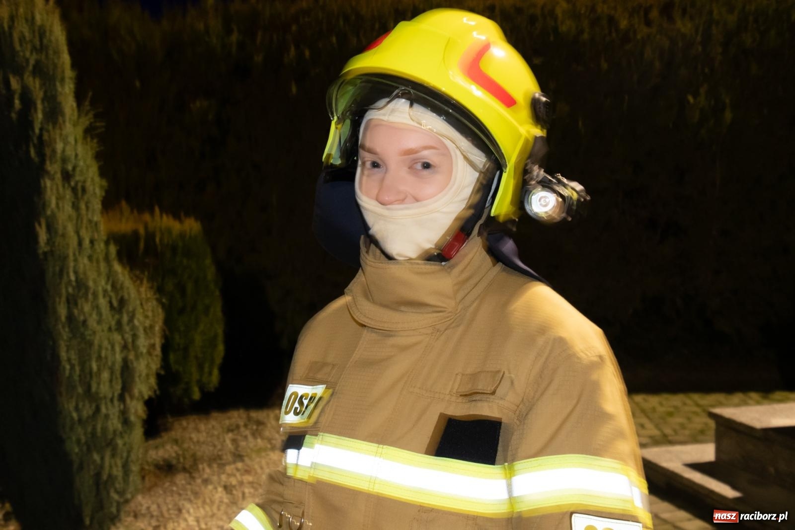 Zdjęcie w galerii na portalu naszraciborz.pl: Od przyczepy z pompą do nowego Volvo. Wielkie święto w OSP Żerdziny wiadomości z regionu