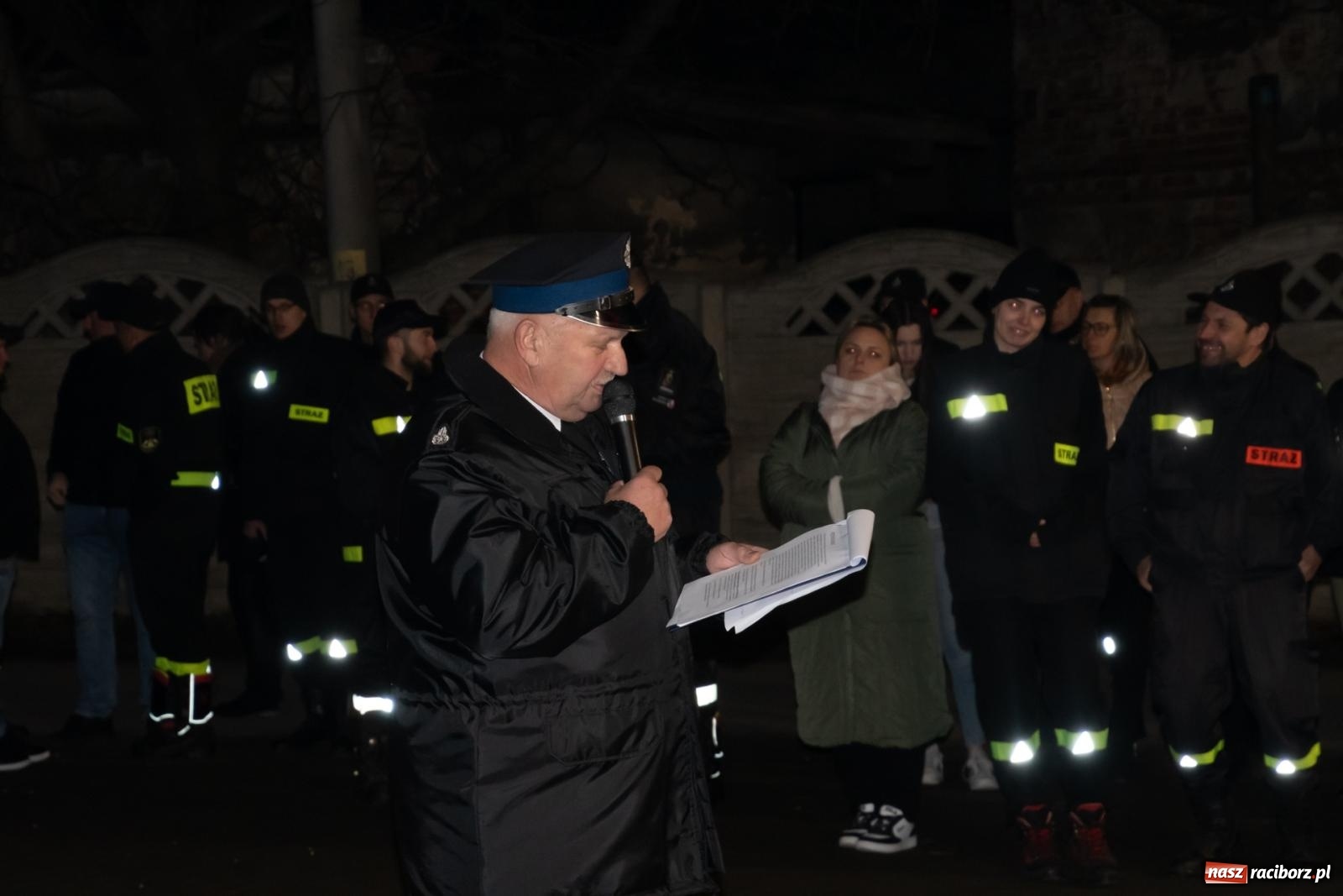 Zdjęcie w galerii na portalu naszraciborz.pl: Od przyczepy z pompą do nowego Volvo. Wielkie święto w OSP Żerdziny wiadomości z regionu