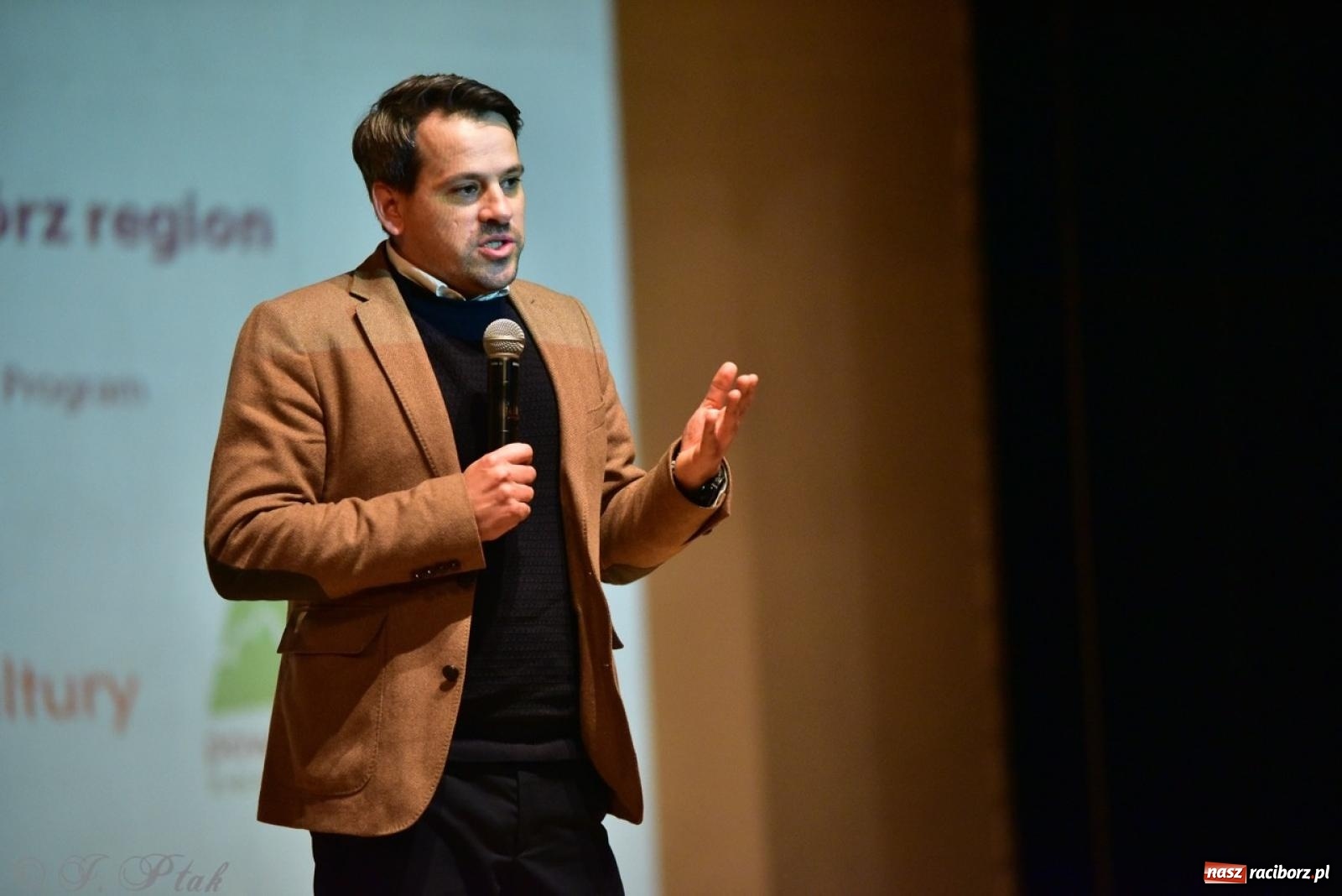 Zdjęcie w galerii na portalu naszraciborz.pl: Podsumowanie polsko-ukraińskiego projektu w Raciborskim Centrum Kultury wiadomości z regionu