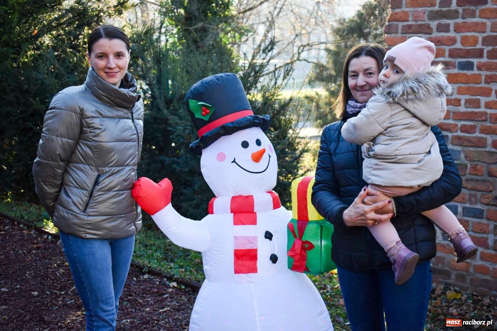Zdjęcie w galerii na portalu naszraciborz.pl: Niedzielne tłumy na Bajkowym Zamku w Raciborzu. Za tydzień kolejne atrakcje [FOTO, WIDEO, PROGRAM] wiadomości z regionu