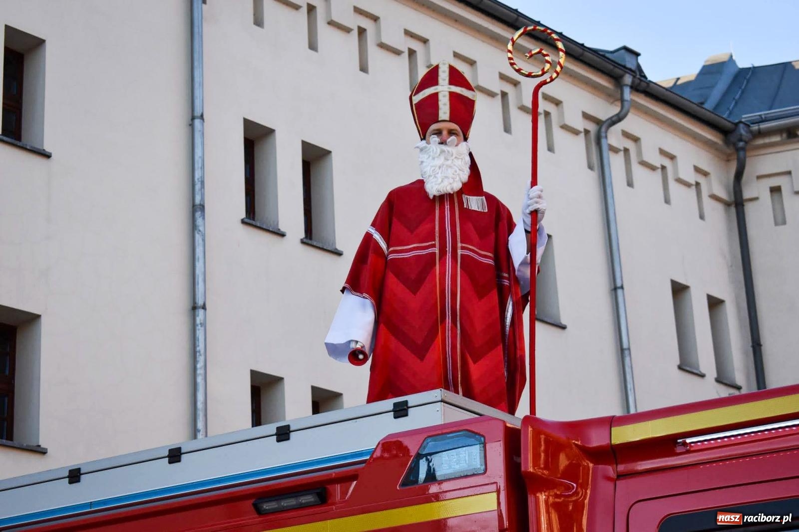 Zdjęcie w galerii na portalu naszraciborz.pl: Niedzielne tłumy na Bajkowym Zamku w Raciborzu. Za tydzień kolejne atrakcje [FOTO, WIDEO, PROGRAM] wiadomości z regionu