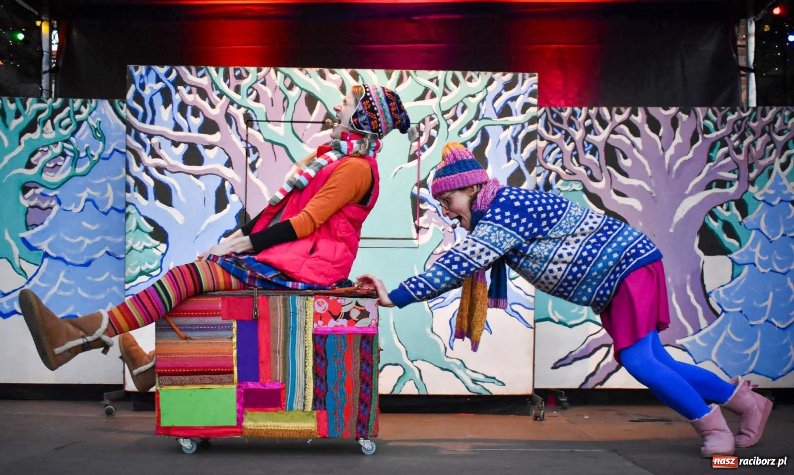 Zdjęcie w galerii na portalu naszraciborz.pl: Niedzielne tłumy na Bajkowym Zamku w Raciborzu. Za tydzień kolejne atrakcje [FOTO, WIDEO, PROGRAM] wiadomości z regionu