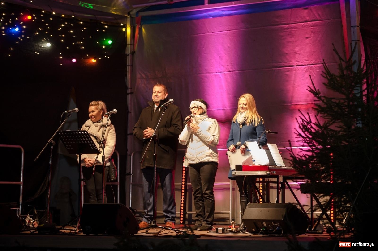Zdjęcie w galerii na portalu naszraciborz.pl: Niedzielne tłumy na Bajkowym Zamku w Raciborzu. Za tydzień kolejne atrakcje [FOTO, WIDEO, PROGRAM] wiadomości z regionu