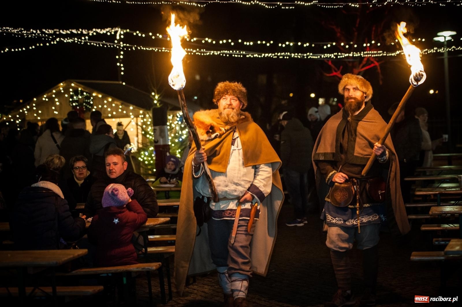 Zdjęcie w galerii na portalu naszraciborz.pl: Niedzielne tłumy na Bajkowym Zamku w Raciborzu. Za tydzień kolejne atrakcje [FOTO, WIDEO, PROGRAM] wiadomości z regionu
