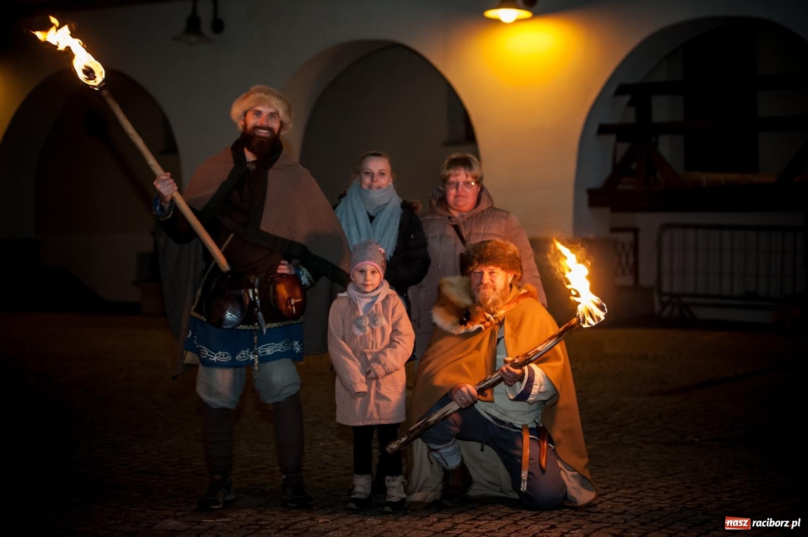 Zdjęcie w galerii na portalu naszraciborz.pl: Niedzielne tłumy na Bajkowym Zamku w Raciborzu. Za tydzień kolejne atrakcje [FOTO, WIDEO, PROGRAM] wiadomości z regionu