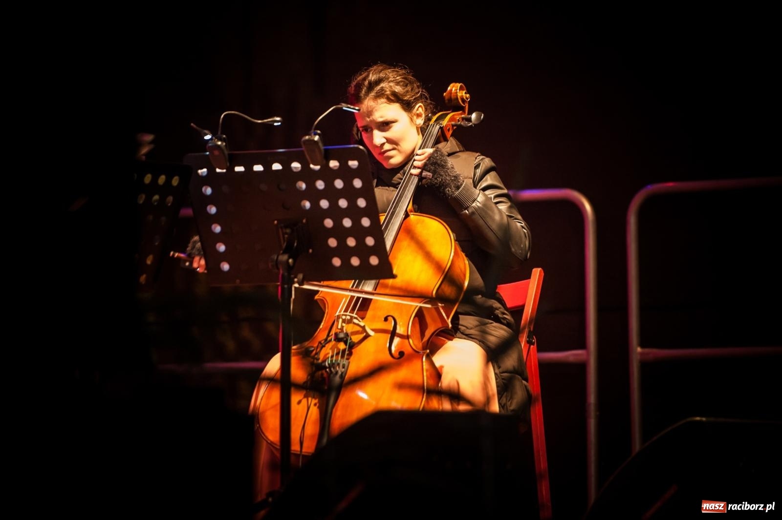 Zdjęcie w galerii na portalu naszraciborz.pl: Niedzielne tłumy na Bajkowym Zamku w Raciborzu. Za tydzień kolejne atrakcje [FOTO, WIDEO, PROGRAM] wiadomości z regionu