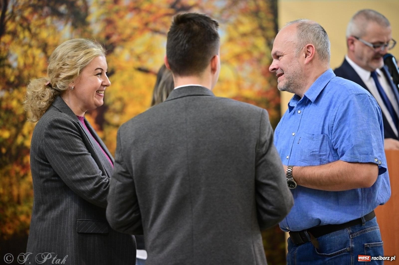 Zdjęcie w galerii na portalu naszraciborz.pl: Święto szkoły w Mechaniku: tradycja, talent i wspólne świętowanie wiadomości z regionu