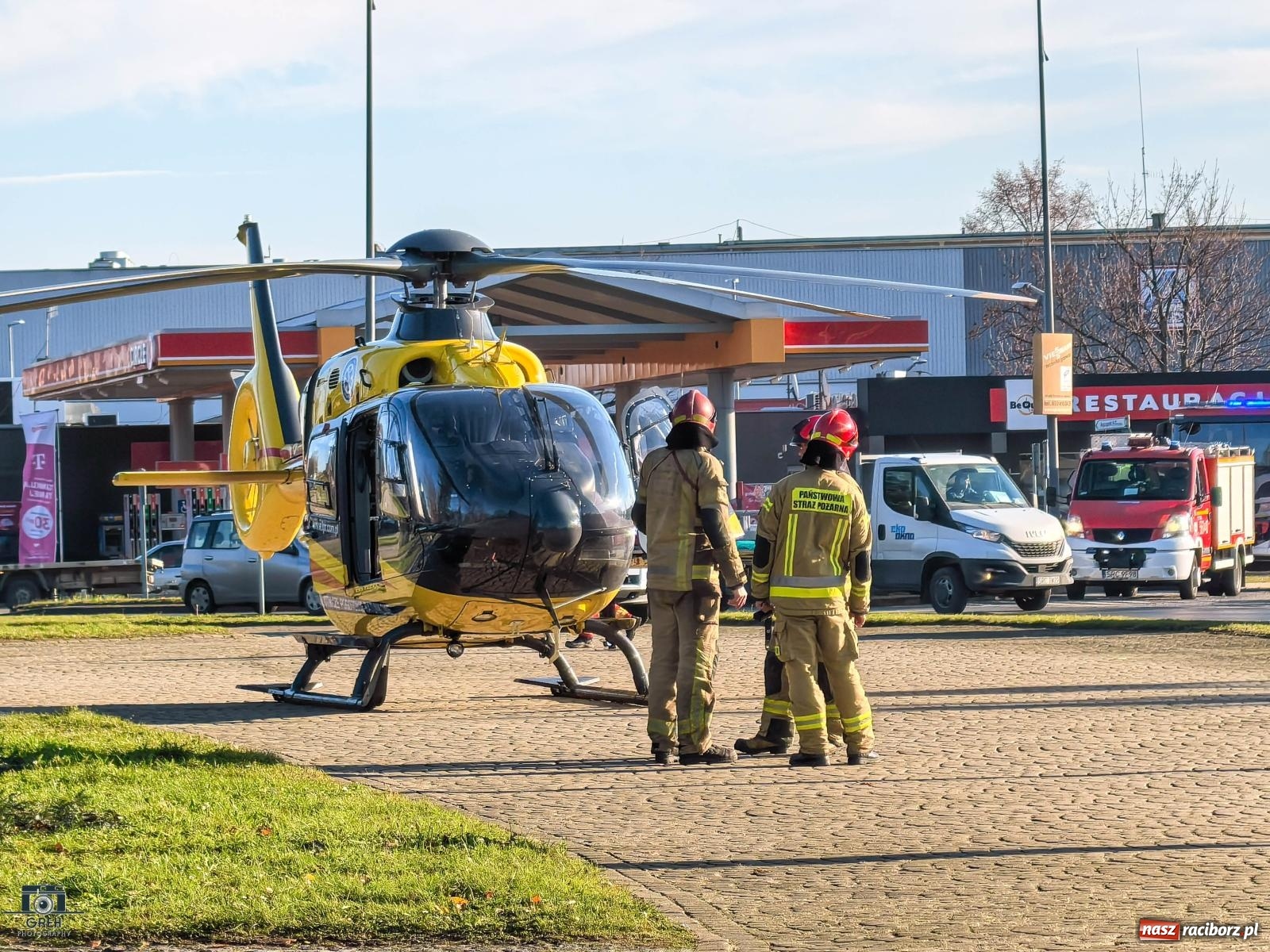 Zdjęcie w galerii na portalu naszraciborz.pl: Roczny chłopczyk oparzył się wrzątkiem. Interweniował śmigłowiec LPR [FOTO i WIDEO] wiadomości z regionu
