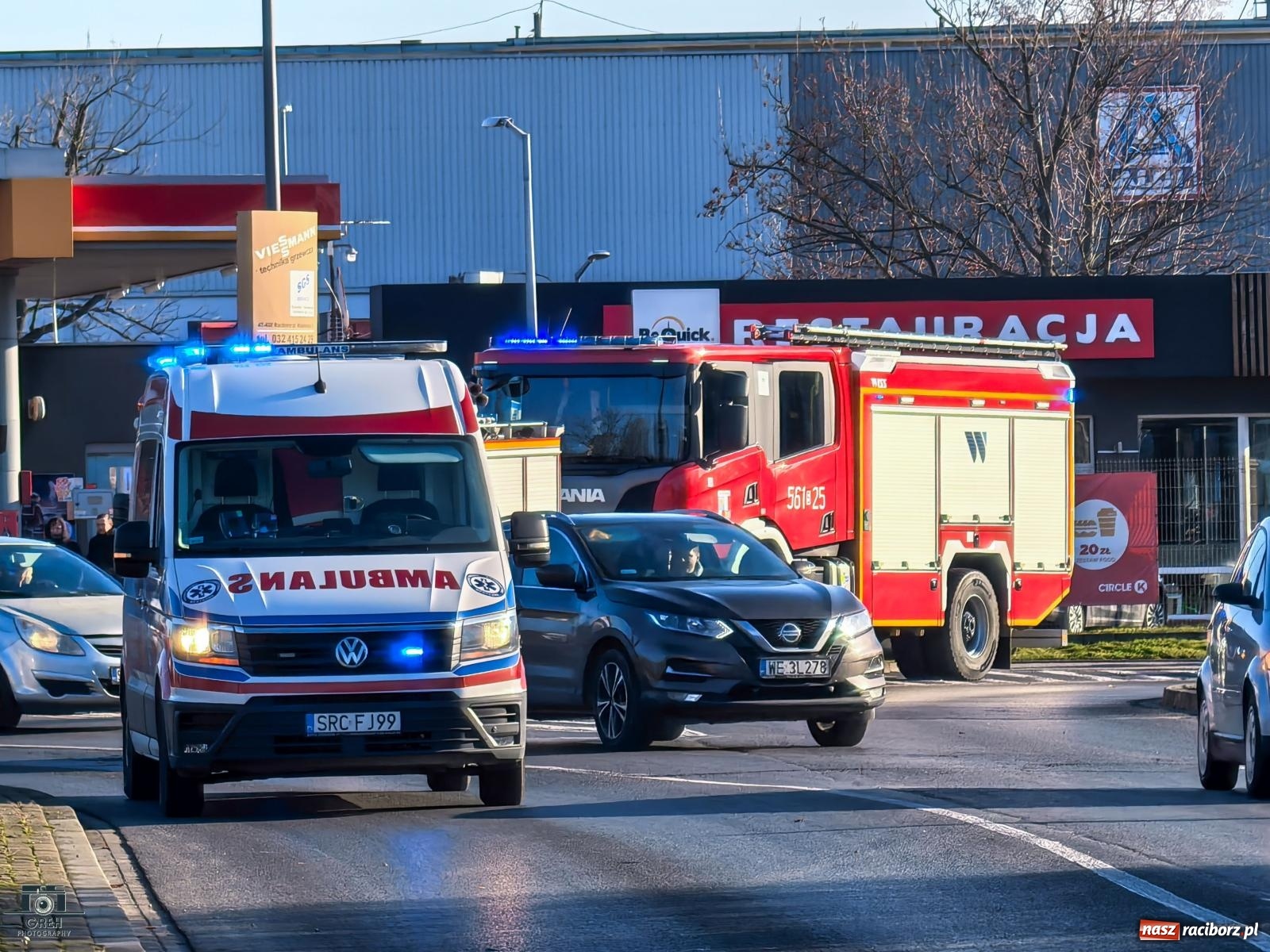 Zdjęcie w galerii na portalu naszraciborz.pl: Roczny chłopczyk oparzył się wrzątkiem. Interweniował śmigłowiec LPR [FOTO i WIDEO] wiadomości z regionu