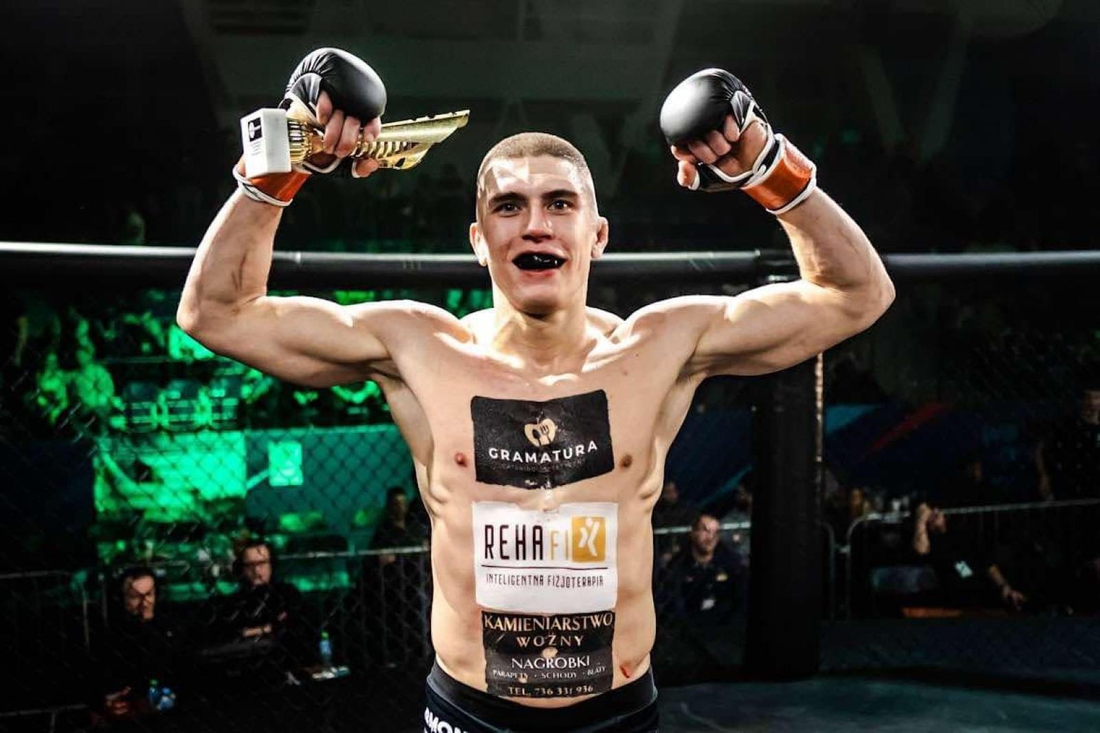 Zdjęcie w galerii na portalu naszraciborz.pl: Łamatorzy triumfują na oświęcimskim wieczorze walk wiadomości z regionu